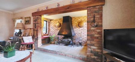 3 bedroom Detached bungalow for sale in Cumberland Gardens, Castle Bytham, NG33