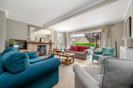 4 bedroom Detached bungalow for sale in High Street, Corby Glen, NG33