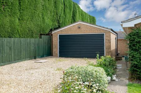 4 bedroom Detached bungalow for sale in High Street, Corby Glen, NG33
