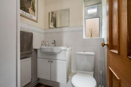 4 bedroom Detached bungalow for sale in High Street, Corby Glen, NG33