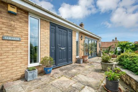 4 bedroom Detached bungalow for sale in High Street, Corby Glen, NG33