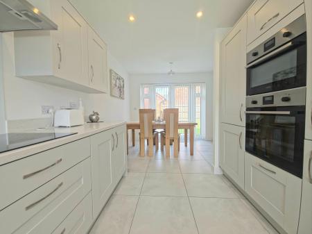 4 bedroom Detached house for sale in Notley Way, Bourne, PE10
