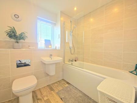 4 bedroom Detached house for sale in Notley Way, Bourne, PE10