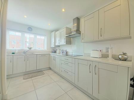 4 bedroom Detached house for sale in Notley Way, Bourne, PE10