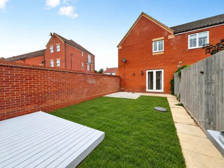 3 bedroom Semi-detached house for sale in Ascot Close, Bourne, PE10