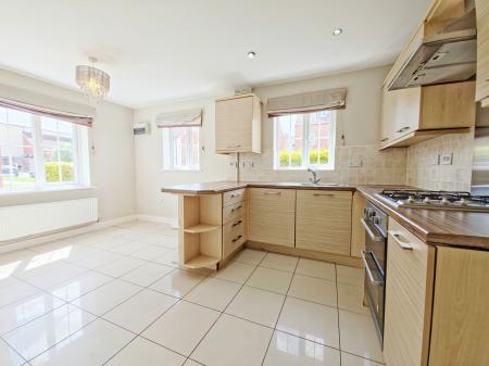 3 bedroom Semi-detached house for sale in Ascot Close, Bourne, PE10