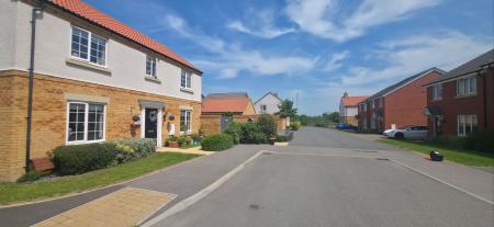 4 bedroom Detached house for sale in Spa Chase, Bourne, PE10