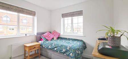 4 bedroom Detached house for sale in Spa Chase, Bourne, PE10