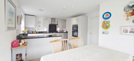 4 bedroom Detached house for sale in Spa Chase, Bourne, PE10
