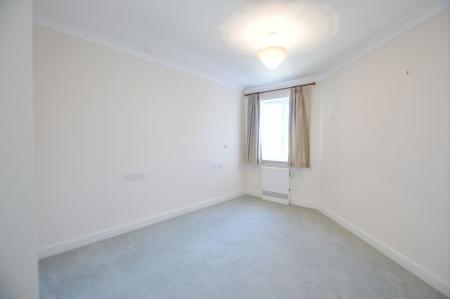 2 bedroom Flat for sale in Browning Court, Bourne, PE10
