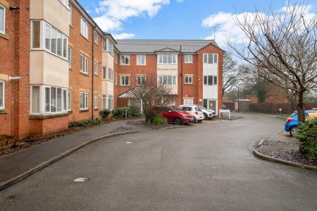 2 bedroom Flat for sale in Browning Court, Bourne, PE10