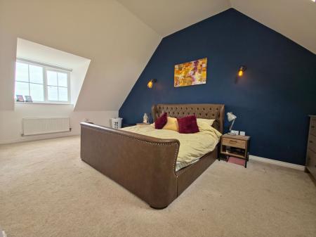 3 bedroom Semi-detached house for sale in Great Leighs, Bourne, PE10