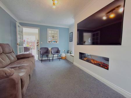 3 bedroom End of terrace house for sale in The Hayfields, Spalding, PE11