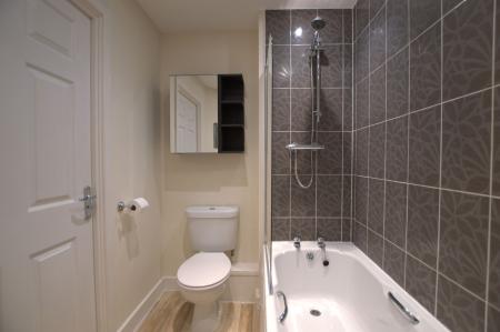 1 bedroom Flat to let in Sandown Drive, Bourne, PE10