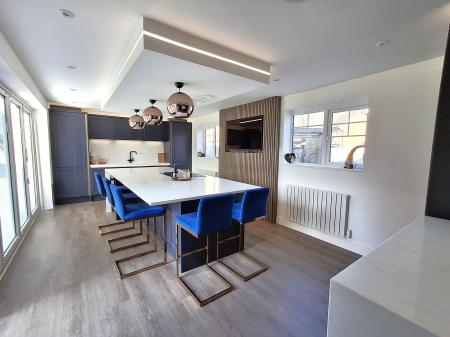 4 bedroom Detached house for sale in Musselburgh Way, Bourne, PE10