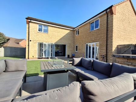 4 bedroom Detached house for sale in Musselburgh Way, Bourne, PE10
