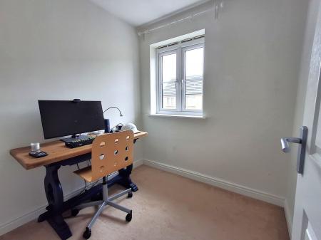 3 bedroom Terraced House for sale in Brooklands Way, Bourne, PE10
