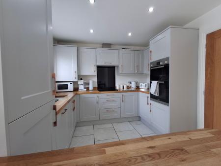 5 bedroom Detached house for sale in Witham Crescent, Bourne, PE10
