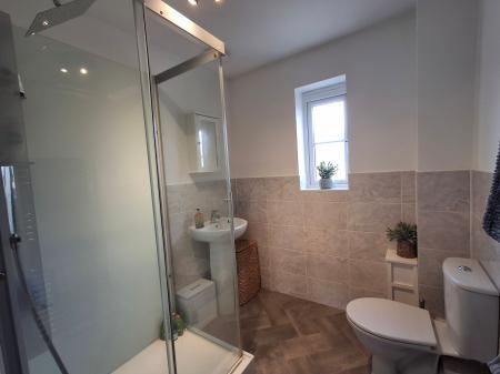 5 bedroom Detached house for sale in Witham Crescent, Bourne, PE10