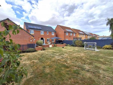5 bedroom Detached house for sale in Witham Crescent, Bourne, PE10