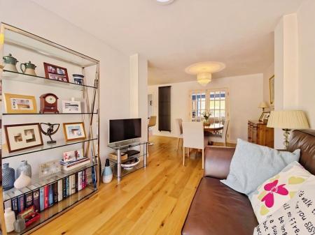 4 bedroom Detached house for sale in Swift Way, Thurlby, PE10