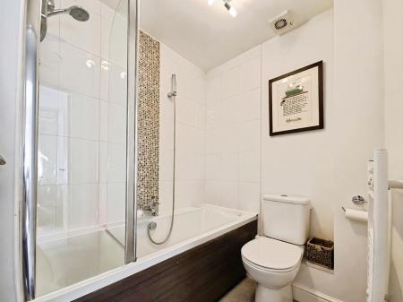 4 bedroom Detached house for sale in Swift Way, Thurlby, PE10