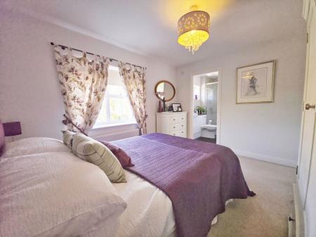 4 bedroom Detached house for sale in Swift Way, Thurlby, PE10
