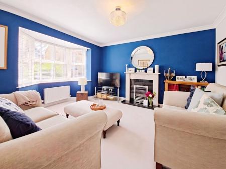 4 bedroom Detached house for sale in Swift Way, Thurlby, PE10