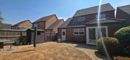 4 bedroom Detached house for sale in Swift Way, Thurlby, PE10