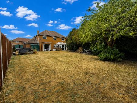 4 bedroom Detached house for sale in Manning Road, Bourne, PE10