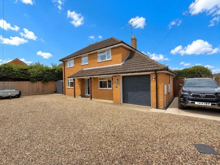 Manning Road, Bourne, PE10