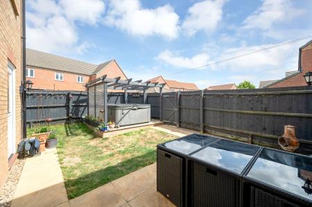 4 bedroom Detached house for sale in Plumpton Chase, Bourne, PE10
