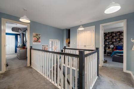4 bedroom Detached house for sale in Plumpton Chase, Bourne, PE10