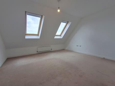 3 bedroom Semi-detached house for sale in Newbury Crescent, Bourne, PE10
