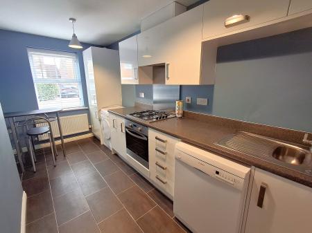 3 bedroom Semi-detached house for sale in Newbury Crescent, Bourne, PE10