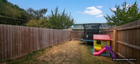 2 bedroom End of terrace house for sale in Folkestone Close, Bourne, PE10