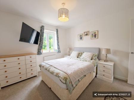 2 bedroom End of terrace house for sale in Folkestone Close, Bourne, PE10