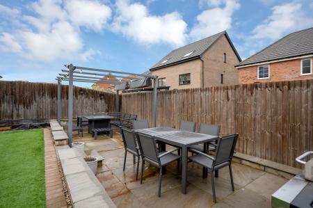 5 bedroom Detached house for sale in Butterfield Gardens, Bourne, PE10