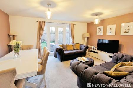 3 bedroom Semi-detached house to let in Great Leighs, Bourne, PE10