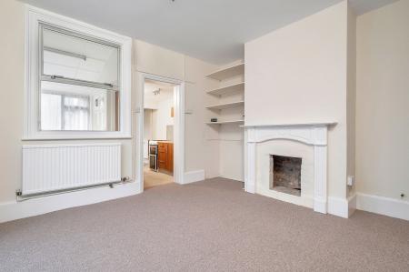 2 bedroom Terraced House to let in Victoria Place, Bourne, PE10