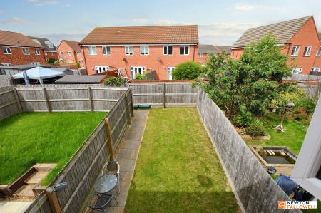 2 bedroom Terraced House to let in Great Leighs, Bourne, PE10