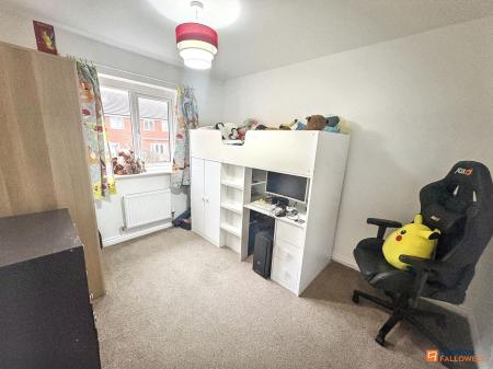 3 bedroom End of terrace house for sale in Taunton Road, Bourne, PE10