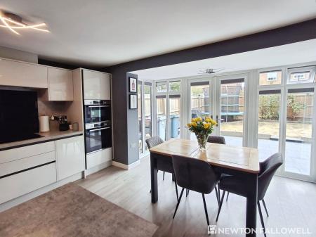 4 bedroom Detached house for sale in Great Leighs, Bourne, PE10