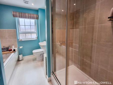 4 bedroom Detached house for sale in Great Leighs, Bourne, PE10