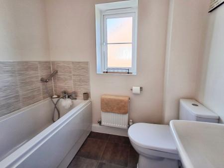 4 bedroom Detached house for sale in Stratford Place, Bourne, PE10