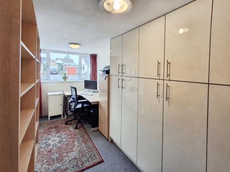 4 bedroom Detached house for sale in Gladstone Street, Bourne, PE10