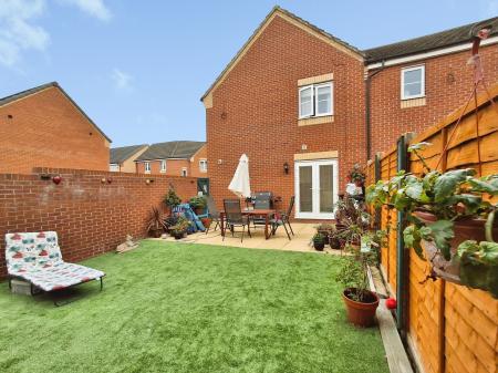 3 bedroom Semi-detached house for sale in Brooklands Way, Bourne, PE10