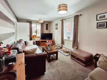 3 bedroom Semi-detached house for sale in Brooklands Way, Bourne, PE10
