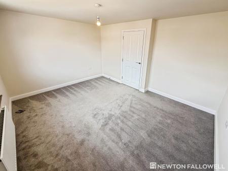 4 bedroom Semi-detached house for sale in Len Pick Way, Bourne, PE10