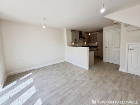 4 bedroom Semi-detached house for sale in Len Pick Way, Bourne, PE10